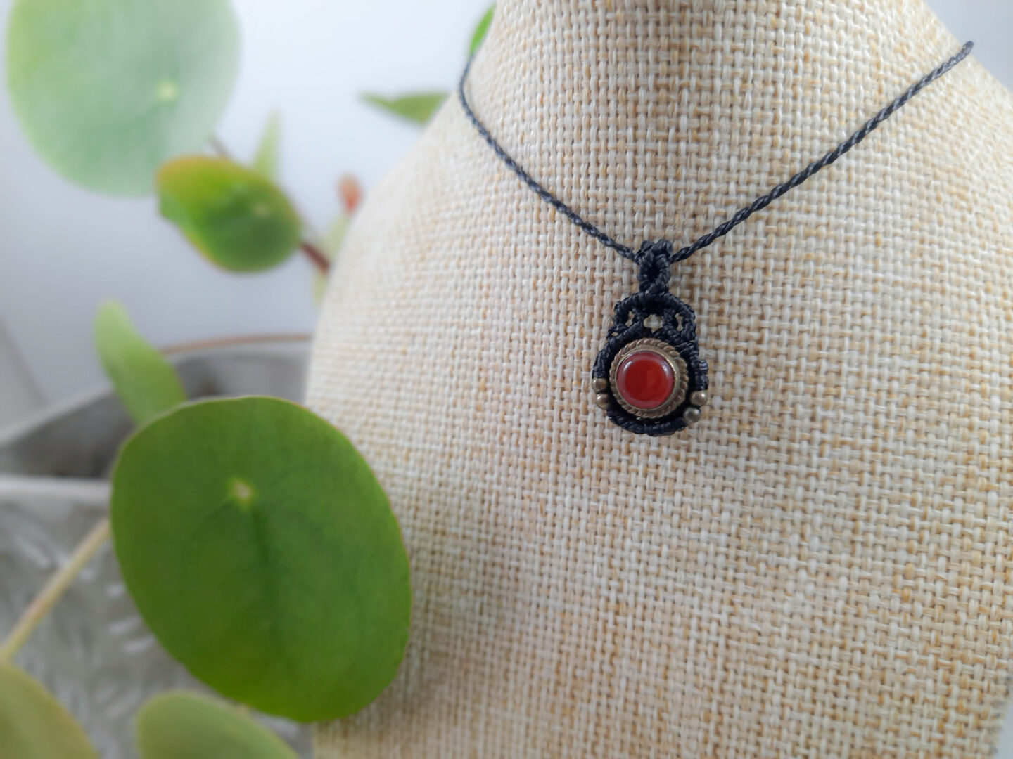 Collier oeil d'Orion - Cornaline - Noir