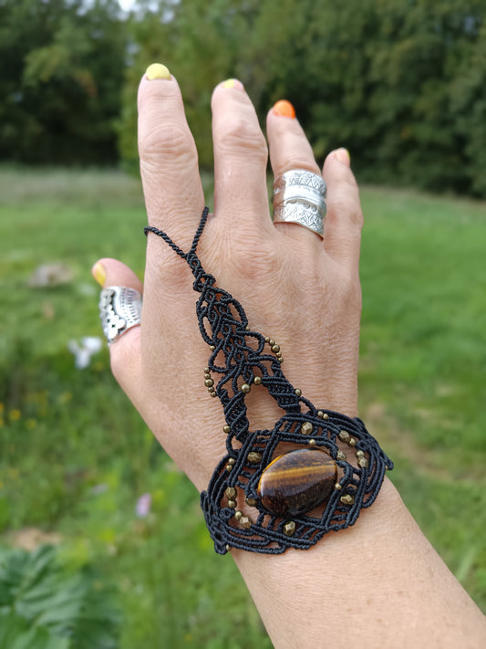 Bijou de main - Oeil de tigre - Noir