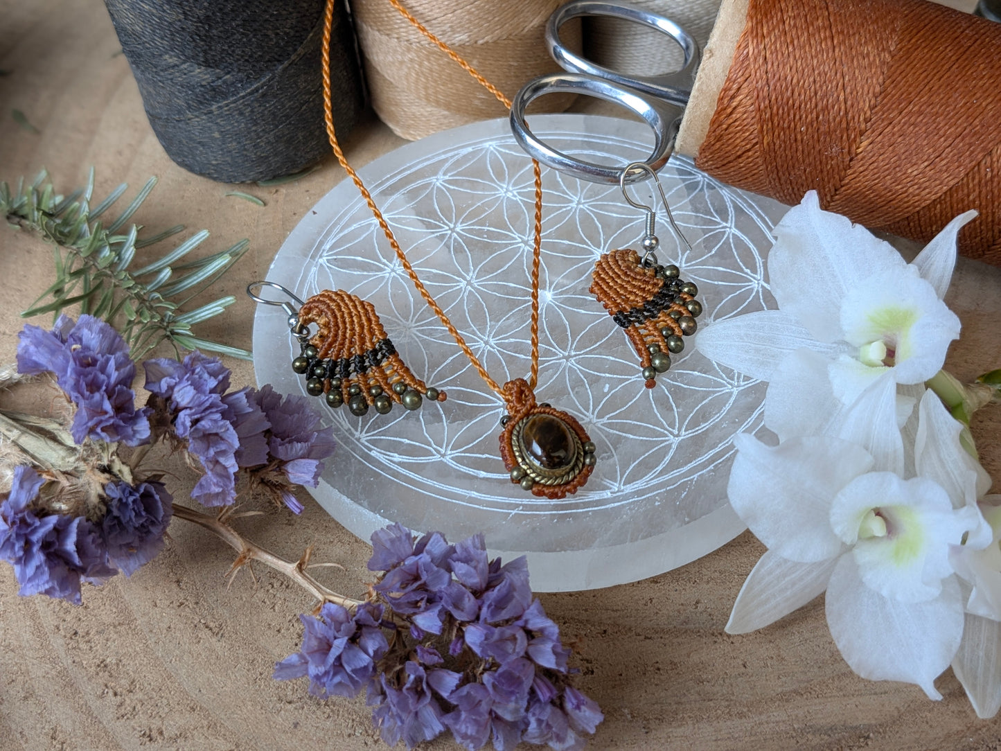 Collier oeil d'Orion - Œil de tige - Ocre