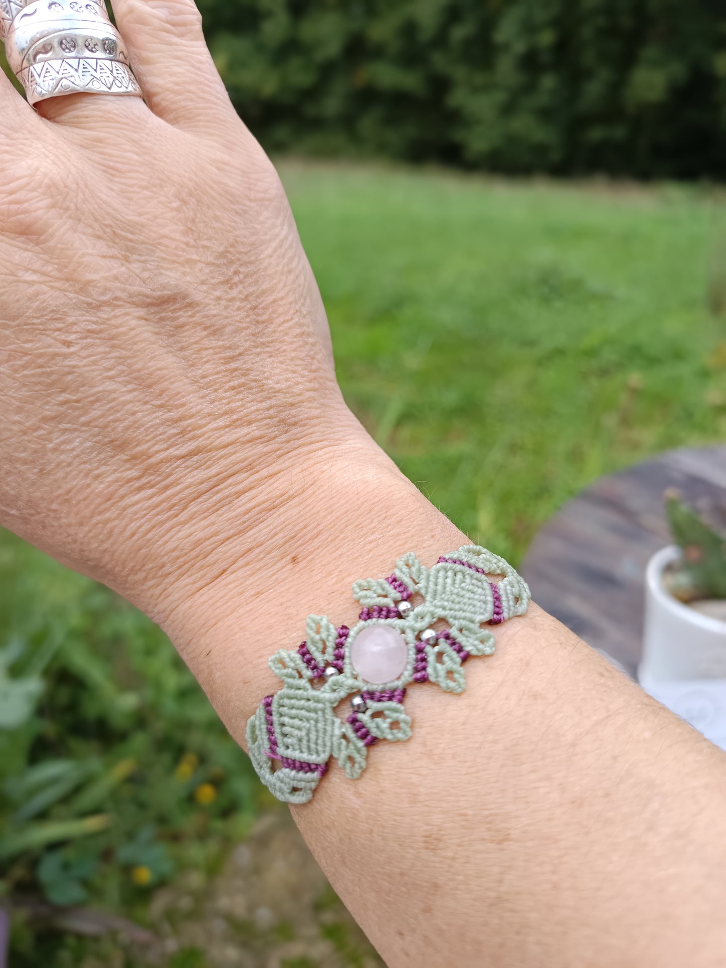 Bracelet printanier - quartz rose - vert lichen