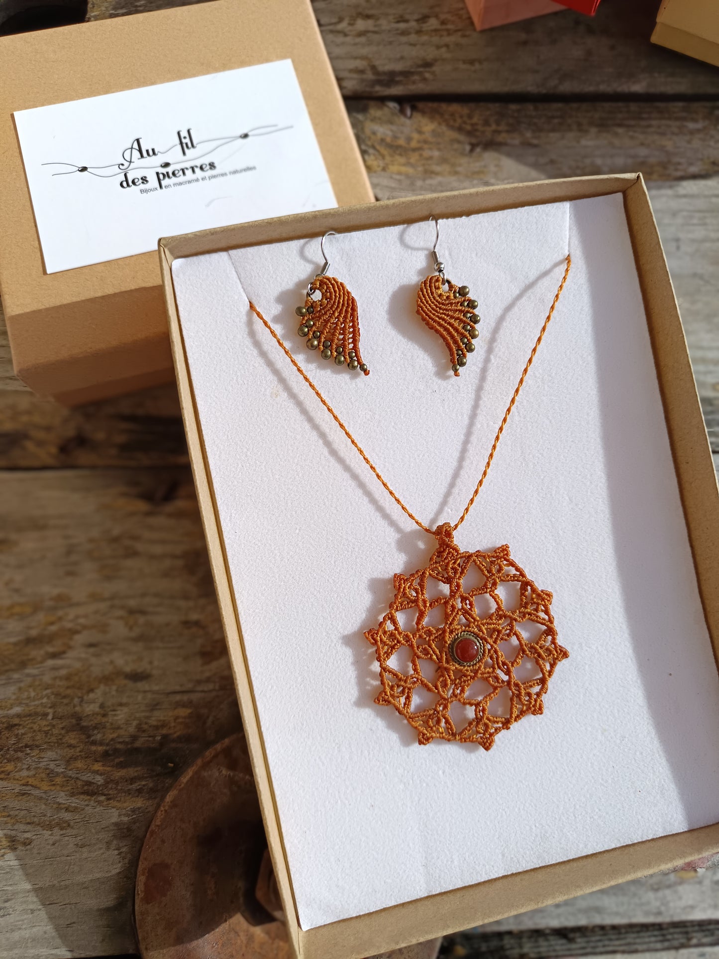 Flocon de neige - Cornaline - Ocre