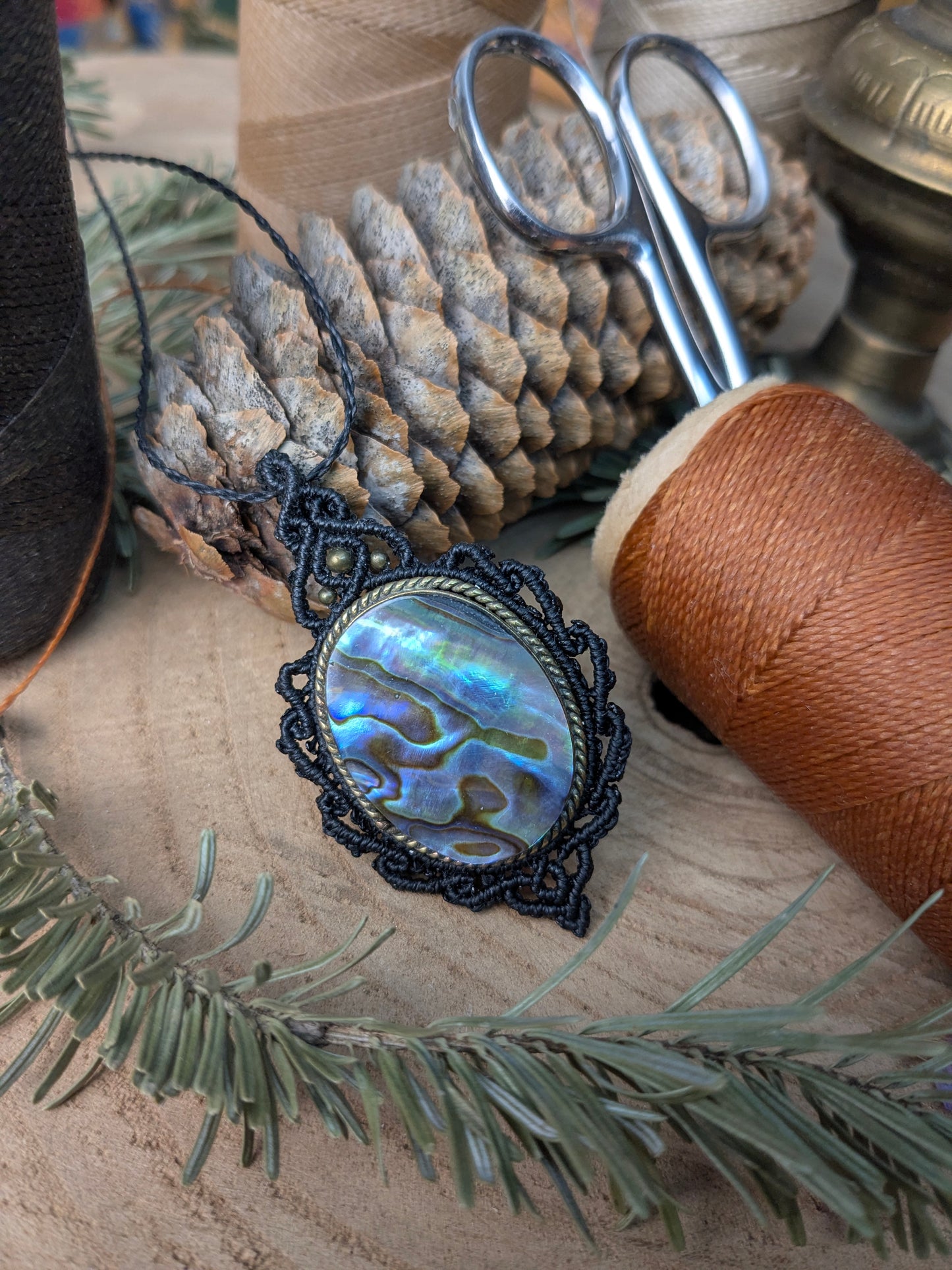 Collier " Camée" - Nacre abalone - Noir