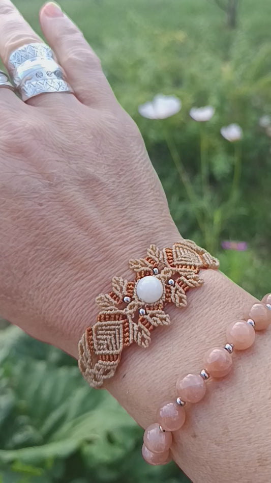 Bracelet printanier - Pierre de lune - Crème