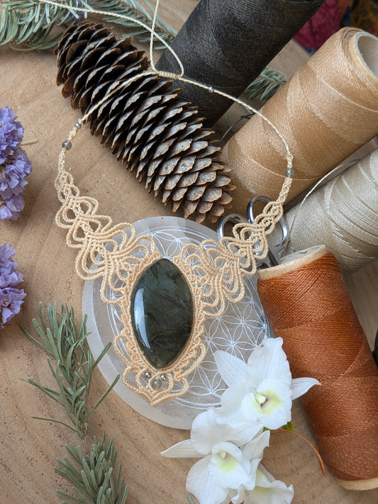 Plastron - Labradorite - Crème