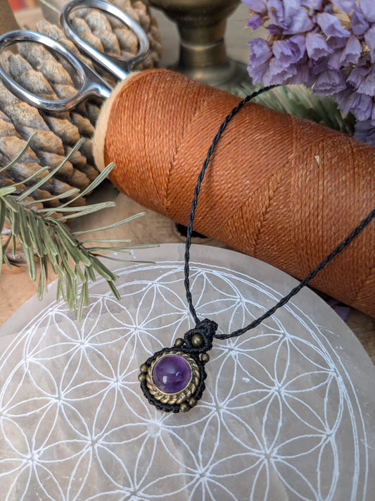 Collier oeil d'Orion - Améthyste - Noir