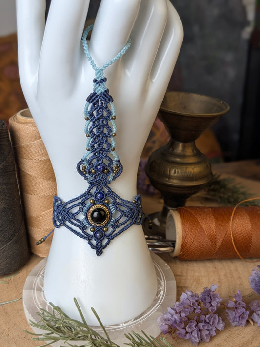 Bijou de main - Onyx et lapis lazuli- bleu