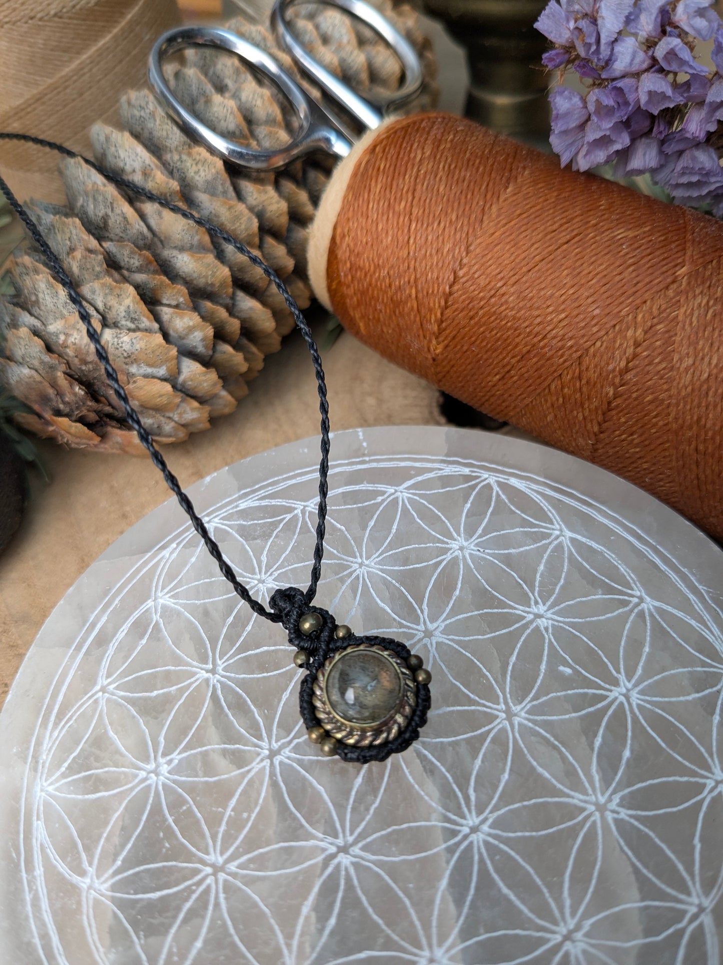 Collier oeil d'Orion - Labradorite - Noir