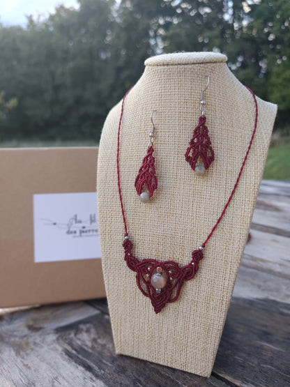 Collier "Monarque" - pierre de lune - rouge
